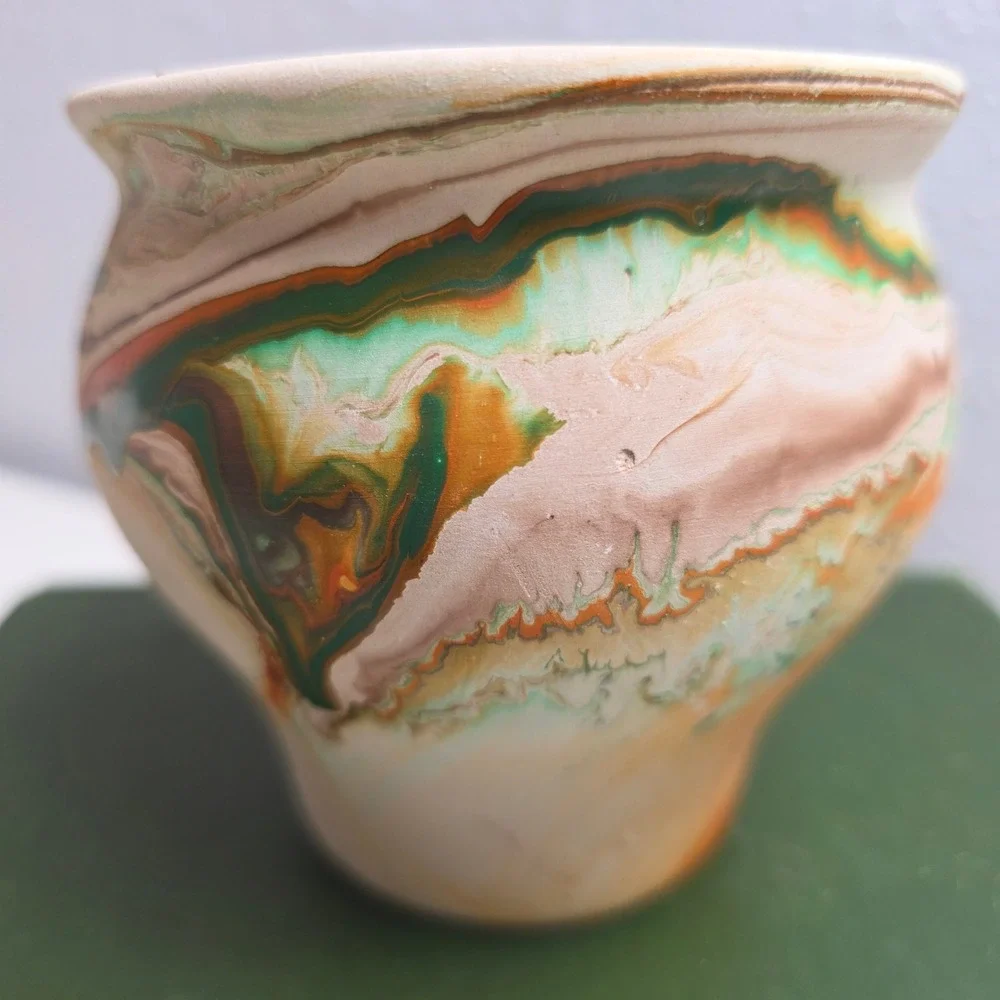 Nemadji Pottery Marbled Clay Vase Green Orange Tan Swirl USA‎ Made MCM Decor
